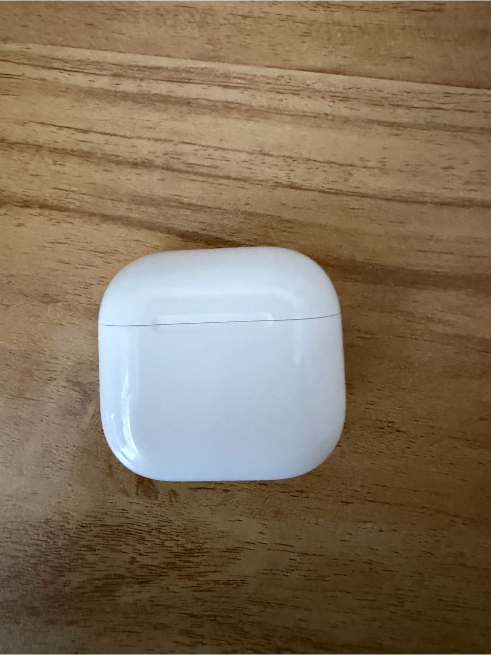 Apple AirPods 4